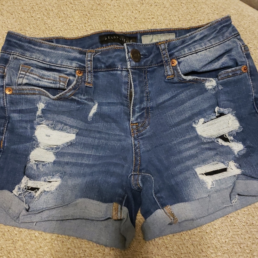 AeroPostal Midi shorts